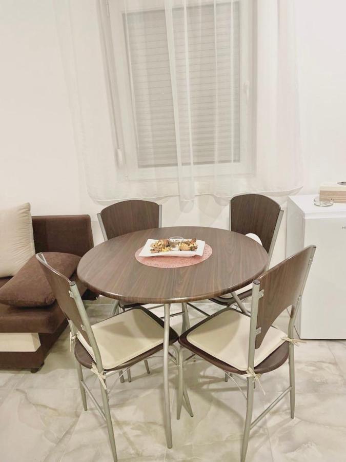 Easy Apartments Ledine Екстер'єр фото